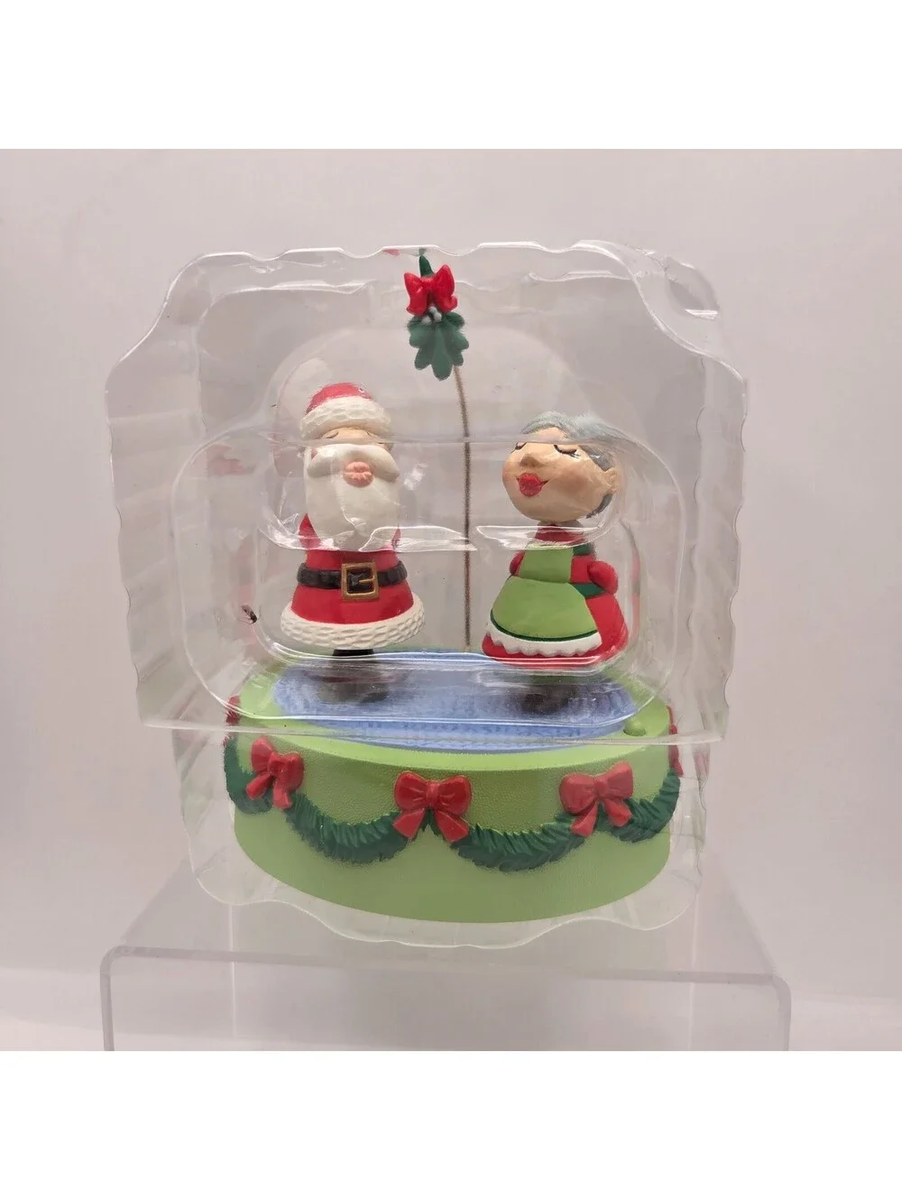 Hallmark Keepsake Kissing Clauses Ornament 2018 Magic Sound Motion TESTED w/ Box